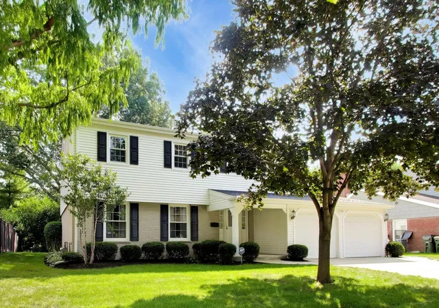 Single family home for sale at 1535 N Haddow Ave, Arlington Heights, IL 60004 | MLS# 12779381