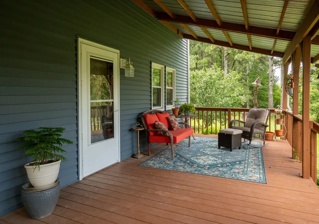 Photo 4 of Single family home for sale at 275 Thorn Ln, Makanda, IL 62958 | MLS# 12779382 | Listing updated on 2026-10-09