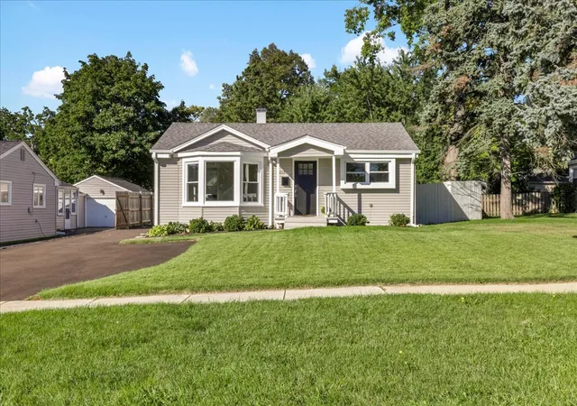 Photo 1 of Single family home for sale at 218 S Morgan Ave, Wheaton, IL 60187 | MLS# 12779385 | Listing updated on 2026-10-07