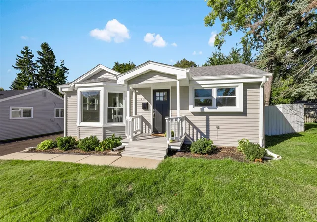 Photo 3 of Single family home for sale at 218 S Morgan Ave, Wheaton, IL 60187 | MLS# 12779385 | Listing updated on 2026-10-07