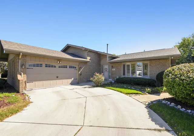 Photo 1 of Single family home for sale at 7413 W 157th Street, Orland Park, IL 60462 | MLS# 12779409 | Listing updated on 2026-10-29
