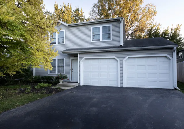 Photo 1 of Townhouse for sale at 2029 Westview Ln, Round Lake Beach, IL 60073 | MLS# 12779427 | Listing updated on 2026-10-08