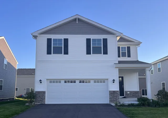 Photo 1 of Single family home for sale at 7151 Oakmont Rd, Racine, WI 53403 | MLS# 12779454 | Listing updated on 2026-10-07