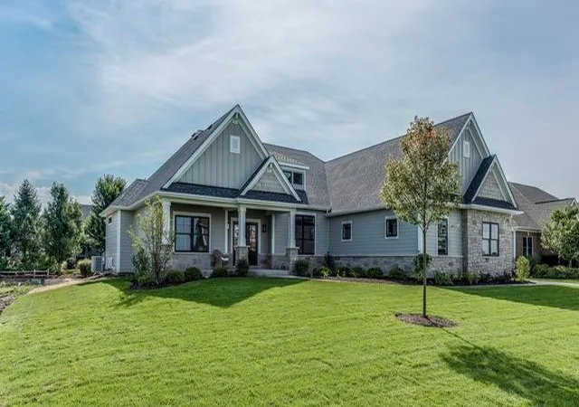Photo 3 of Sale Pending at 349 Pheasant Hl Dr, North Aurora, IL 60542 | MLS# 12779465 | Listing updated on 2026-10-07