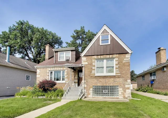 Photo 1 of Single family home for sale at 2518 N 79th Avenue, Elmwood Park, IL 60707 | MLS# 12779472 | Listing updated on 2026-10-07