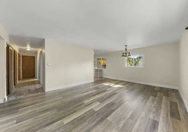 Photo 3 of Single family home for sale at 7101 Edgebrook Ln, Hanover Park, IL 60133 | MLS# 12779489 | Listing updated on 2026-10-07