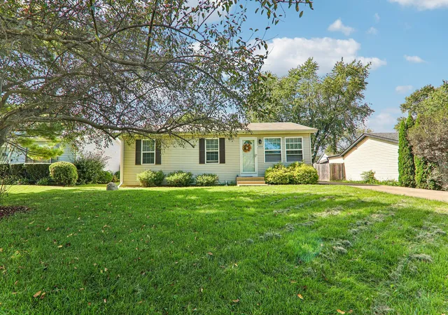 Photo 1 of Single family home for sale at 3468 Charleston Rd, Waukegan, IL 60087 | MLS# 12779490 | Listing updated on 2026-10-08
