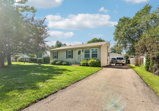 Photo 2 of Single family home for sale at 3468 Charleston Rd, Waukegan, IL 60087 | MLS# 12779490 | Listing updated on 2026-10-08