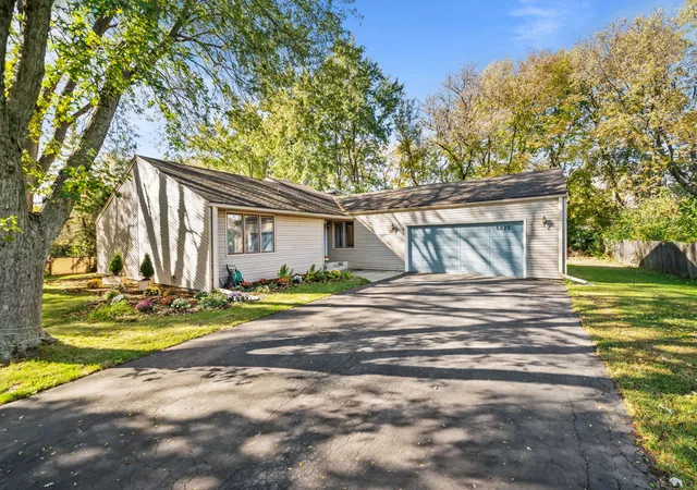 Photo 2 of Single family home for sale at 5025 Wilderness Trl, Rockford, IL 61114 | MLS# 12779492 | Listing updated on 2026-10-22