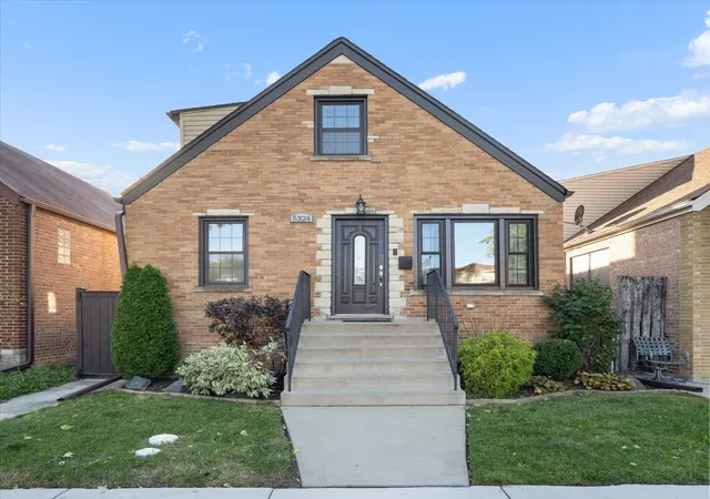 Single family home for sale at 5324 N Laramie Ave, Chicago, IL 60630 | MLS# 12779504