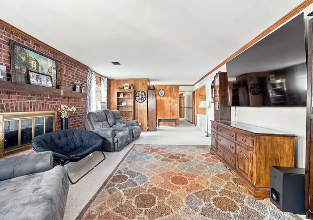 Photo 4 of Single family home for sale at 23 Coffman Ln, Plano, IL 60545 | MLS# 12779556 | Listing updated on 2026-10-09