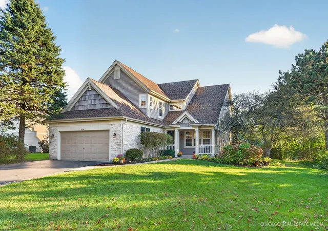 Photo 1 of Single family home for sale at 654 Seybrooke Ln, Crystal Lake, IL 60012 | MLS# 12779558 | Listing updated on 2026-10-29