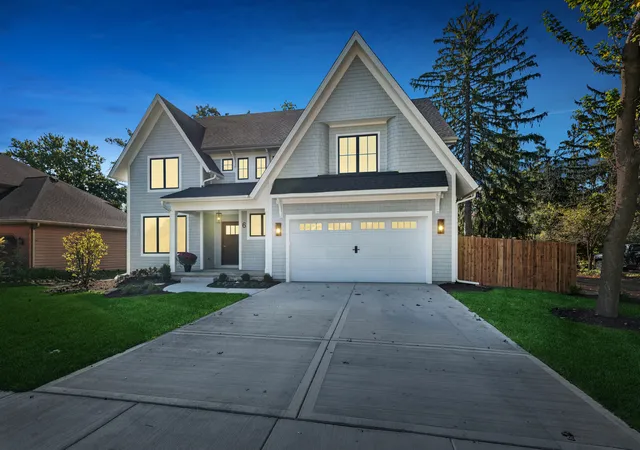 Photo 1 of Single family home for sale at 6 W Bauer Rd, Naperville, IL 60563 | MLS# 12779568 | Listing updated on 2026-10-22