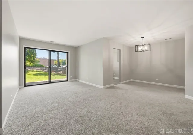 Listing Photo 4 - Condo for sale in building located at 1654 Dover Ct, Wheaton, IL 60189 - Unit #A