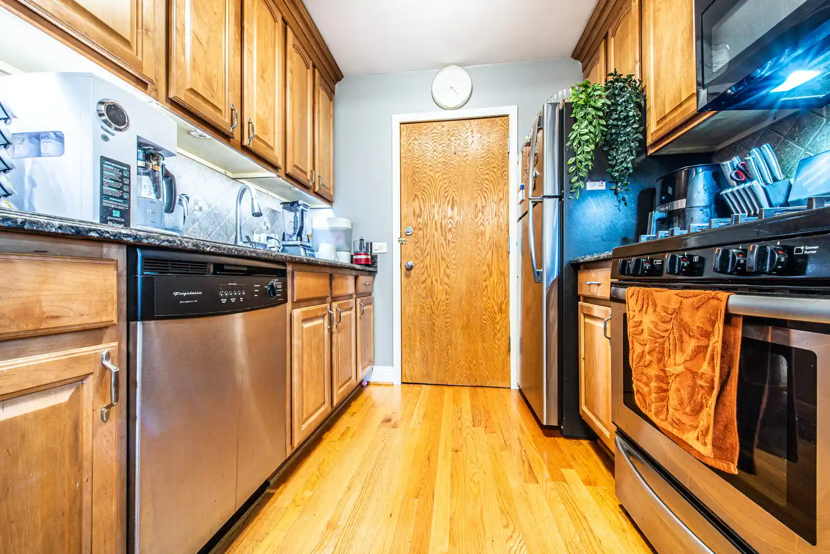 Listing Photo 2 - Condo for sale in 4931 N E River Rd located at 4931 N E River Rd, Norridge, IL 60706 - Unit #3A