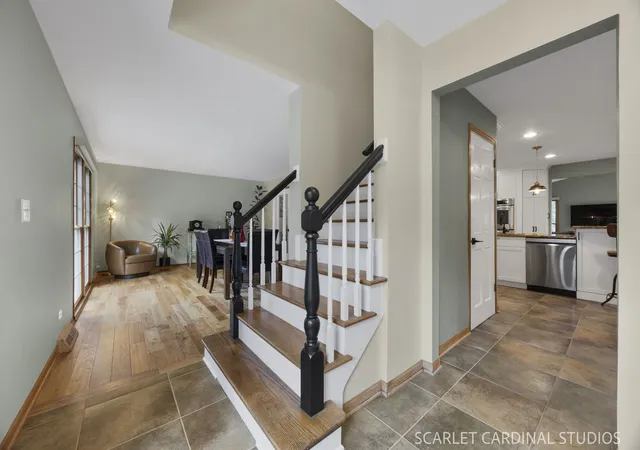 Photo 3 of Single family home for sale at 1608 Clyde Dr, Naperville, IL 60565 | MLS# 12779681 | Listing updated on 2026-10-22