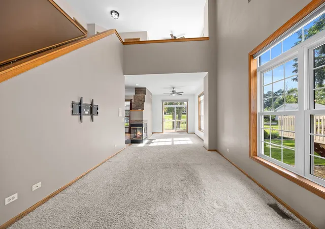 Photo 3 of Townhouse for sale at 2139 Ashley Ct #2139, Downers Grove, IL 60515 | MLS# 12779688 | Listing updated on 2026-10-07