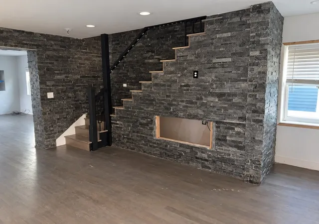 Photo 4 of Single family home for sale at 8736 S Richmond Ave, Evergreen Park, IL 60805 | MLS# 12779693 | Listing updated on 2026-10-08