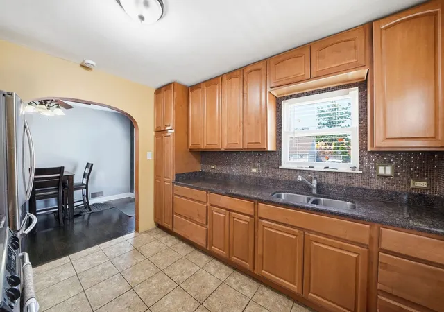 Photo 3 of Single family home for sale at 2642 Ridge Rd, Lansing, IL 60438 | MLS# 12779713 | Listing updated on 2026-10-07
