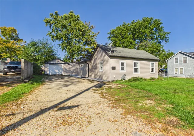 Photo 1 of Single family home for sale at 1027 Garfield Ave, Belvidere, IL 61008 | MLS# 12779716 | Listing updated on 2026-10-07