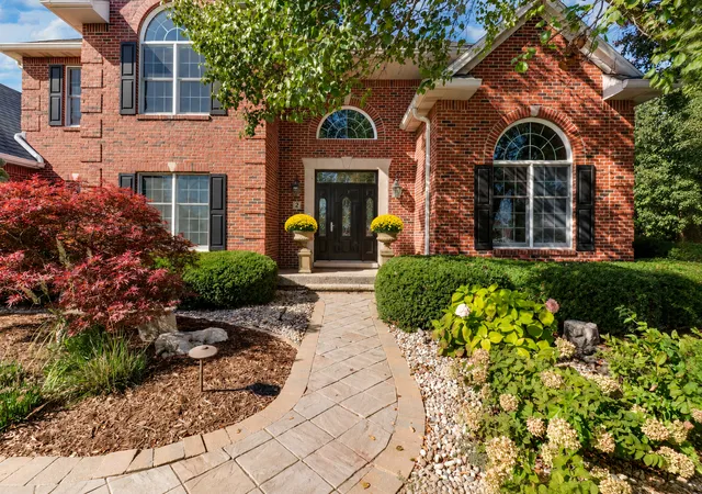 Photo 3 of Single family home for sale at 2 Windsong Way, Bloomington, IL 61704 | MLS# 12779723 | Listing updated on 2026-10-23