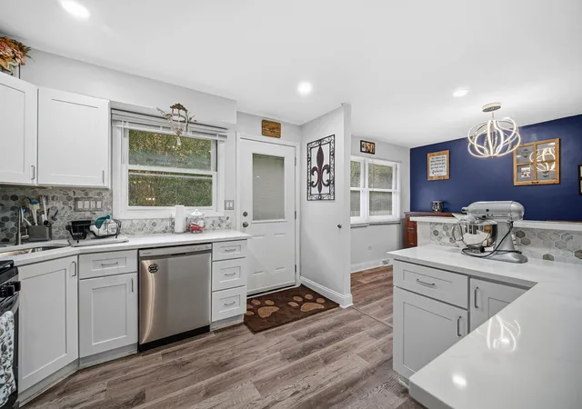 Photo 3 of Single family home for sale at 20949 W Verona Ave, Lake Villa, IL 60046 | MLS# 12779729 | Listing updated on 2026-10-21
