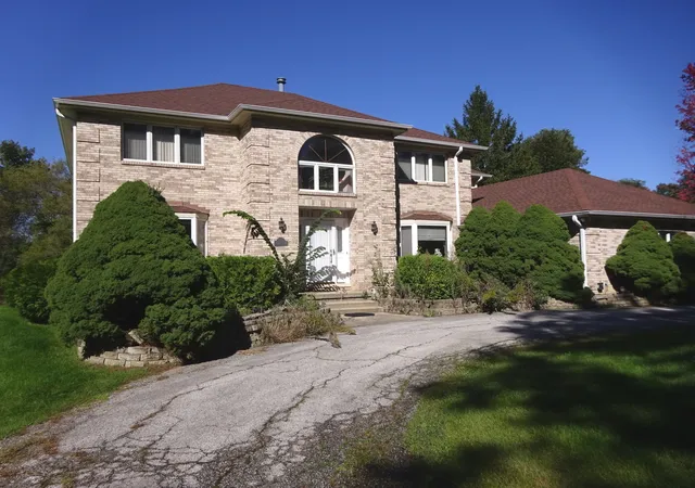 Photo 3 of Single family home for sale at 180 Wood St, Inverness, IL 60010 | MLS# 12779779 | Listing updated on 2026-10-08