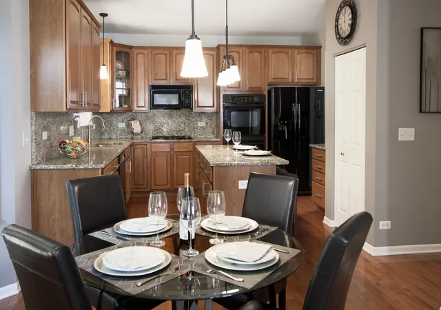 Photo 4 of Single family home for sale at 1057 Dana Ct, Antioch, IL 60002 | MLS# 12779781 | Listing updated on 2026-10-21