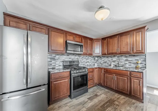 Photo 3 of Single family home for sale at 16332 Kedzie Ave, Markham, IL 60428 | MLS# 12779790 | Listing updated on 2026-10-07