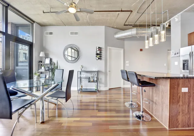 Photo 4 of Condo for sale at 520 S State St #1211, Chicago, IL 60605 | MLS# 12779809 | Listing updated on 2026-10-07