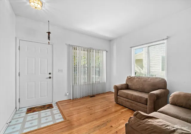 Photo 3 of Townhouse for sale at 13961 S Oakdale Cir, Plainfield, IL 60544 | MLS# 12779823 | Listing updated on 2026-10-07