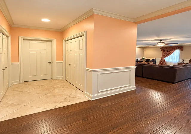 Listing Photo 4 - Condo for sale in building located at 4447 S Indiana Ave, Chicago, IL 60653 - Unit #1R