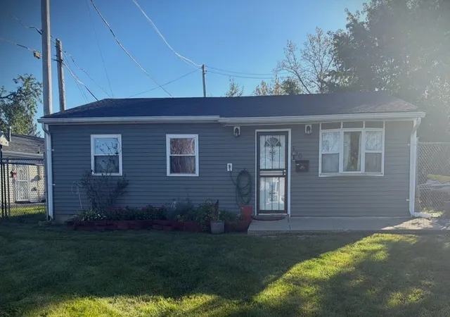 Single family home for sale at 330 Standish St, Chicago Heights, IL 60411 | MLS# 12779845