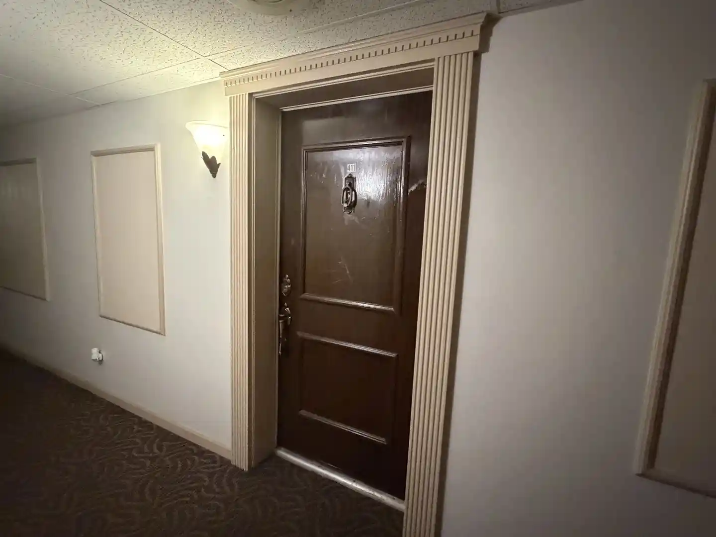 Listing Photo 2 - Condo for sale in 512 Redondo Dr located at 512 Redondo Dr, Downers Grove, IL 60516 - Unit #411