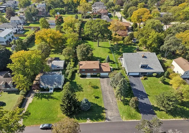 Single family home for sale at 904 Elmdale Rd, Glenview, IL 60025 | MLS# 12779904