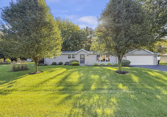 Photo 1 of Single family home for sale at 6011 Stevens St, Byron, IL 61010 | MLS# 12779909 | Listing updated on 2026-10-08