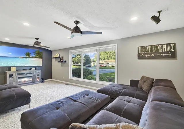 Photo 3 of Single family home for sale at 6011 Stevens St, Byron, IL 61010 | MLS# 12779909 | Listing updated on 2026-10-08