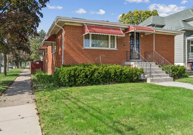 Single family home for sale at 818 S 2nd Avenue, Maywood, IL 60153 | MLS# 12779939