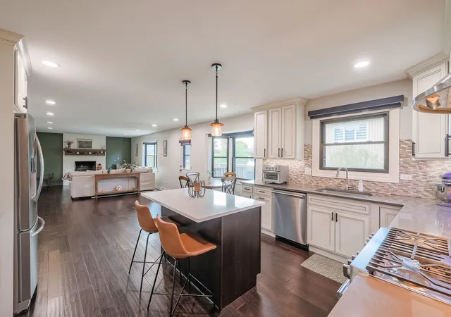 Photo 4 of Single family home for sale at 13344 Firestone Dr, Orland Park, IL 60462 | MLS# 12779944 | Listing updated on 2026-10-20