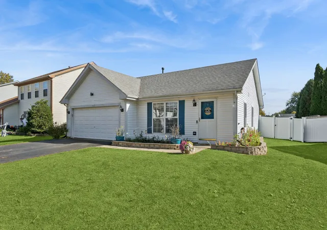 Single family home for sale at 156 Sycamore Ave, Streamwood, IL 60107 | MLS# 12779991