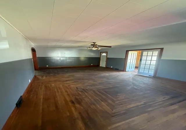 Photo 2 of Single family home for sale at 3648 Poplar St, Thompsonville, IL 62890 | MLS# 12780023 | Listing updated on 2026-10-13
