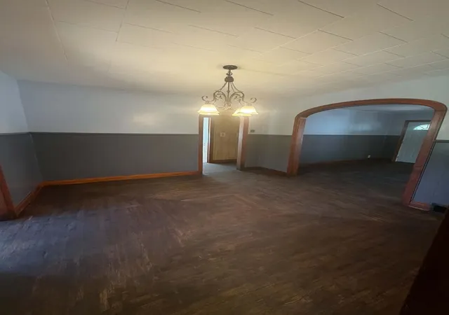 Photo 4 of Single family home for sale at 3648 Poplar St, Thompsonville, IL 62890 | MLS# 12780023 | Listing updated on 2026-10-13