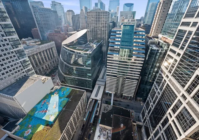 Photo 3 of Condo for sale at 200 N Dearborn St #4001, Chicago, IL 60601 | MLS# 12780030 | Listing updated on 2026-10-09