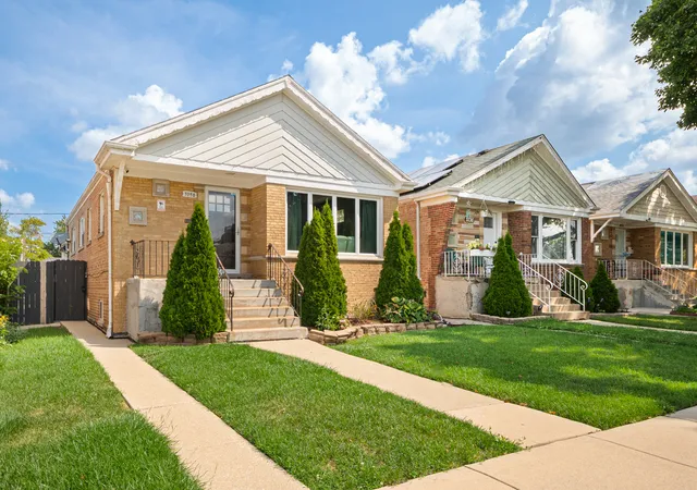 Photo 1 of Single family home for sale at 3738 W 83rd Place, Chicago, IL 60652 | MLS# 12780038 | Listing updated on 2026-10-08