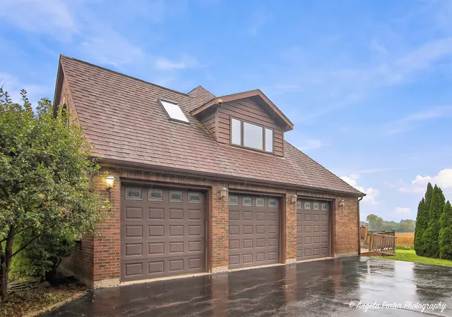 Photo 1 of Single family home for sale at 14289 W Shelley Ln, Wadsworth, IL 60083 | MLS# 12780046 | Listing updated on 2026-10-20