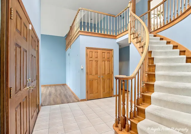 Photo 4 of Single family home for sale at 14289 W Shelley Ln, Wadsworth, IL 60083 | MLS# 12780046 | Listing updated on 2026-10-20