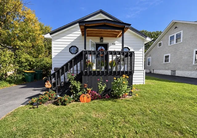 Single family home for sale at 506 Scribner St, Joliet, IL 60432 | MLS# 12780065