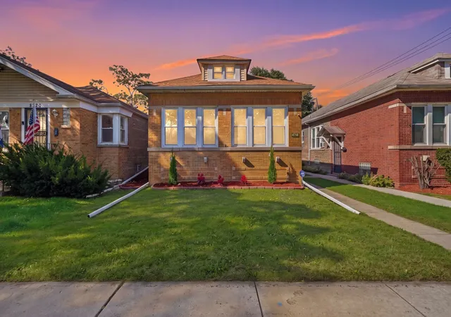 Photo 41 of Single family home for sale at 8718 S Euclid Ave, Chicago, IL 60617 | MLS# 12780068 | Listing updated on 2026-10-09