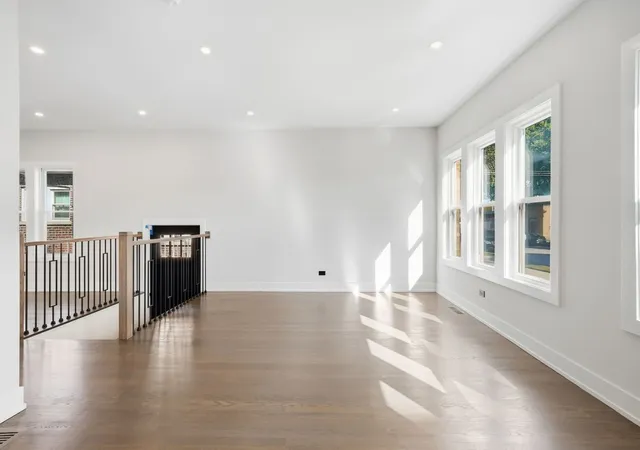 Photo 4 of Single family home for sale at 8718 S Euclid Ave, Chicago, IL 60617 | MLS# 12780068 | Listing updated on 2026-10-09