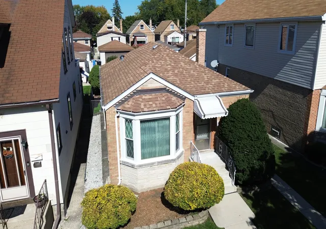 Photo 3 of Single family home for sale at 7324 W Myrtle Ave, Chicago, IL 60631 | MLS# 12780073 | Listing updated on 2026-10-08